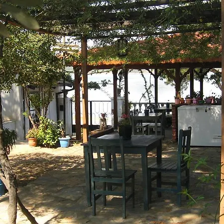 Kwatera prywatna Dostlar